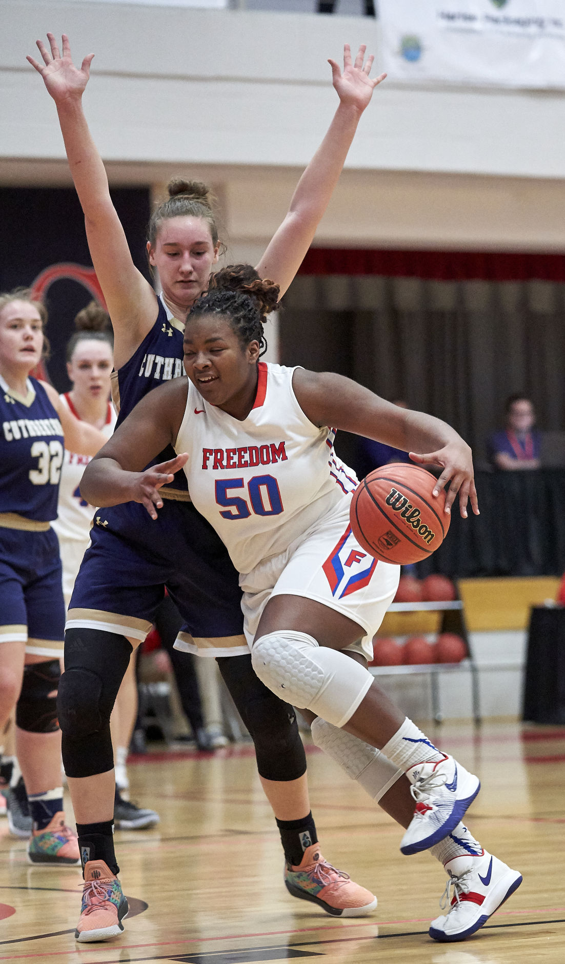 FHS WBB 030919 33.jpg